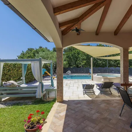 Amaii By Interhome *