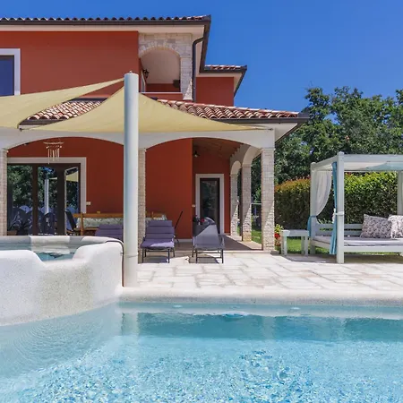 Amaii By Interhome Tatil Evi